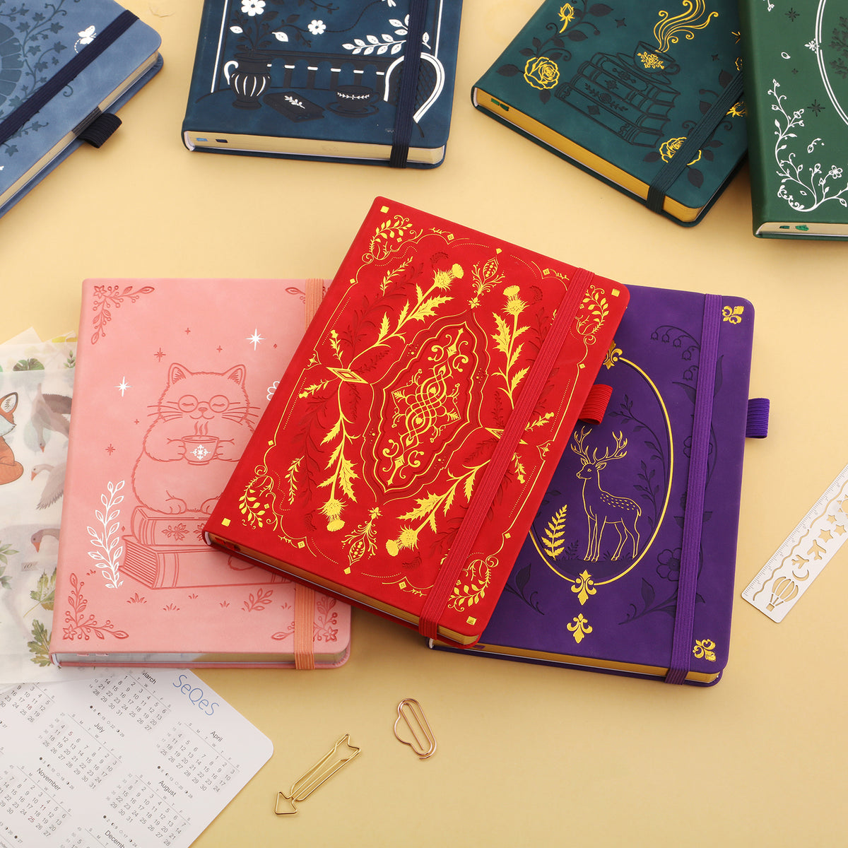 SeQeS Cozy Feline A5 bullet journal, gift box and accessories